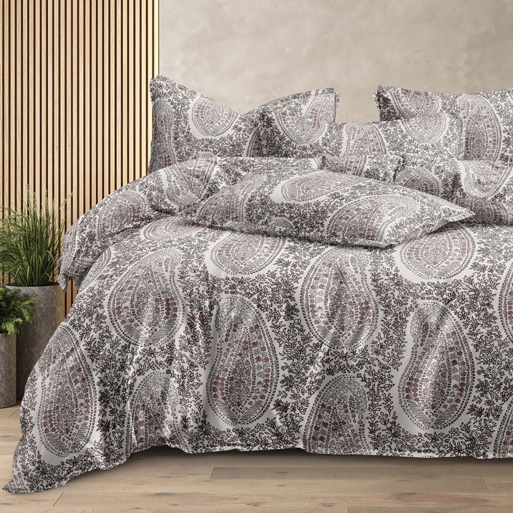 Grand Opal Double Bedsheet with 2 Pillow Covers - 23511