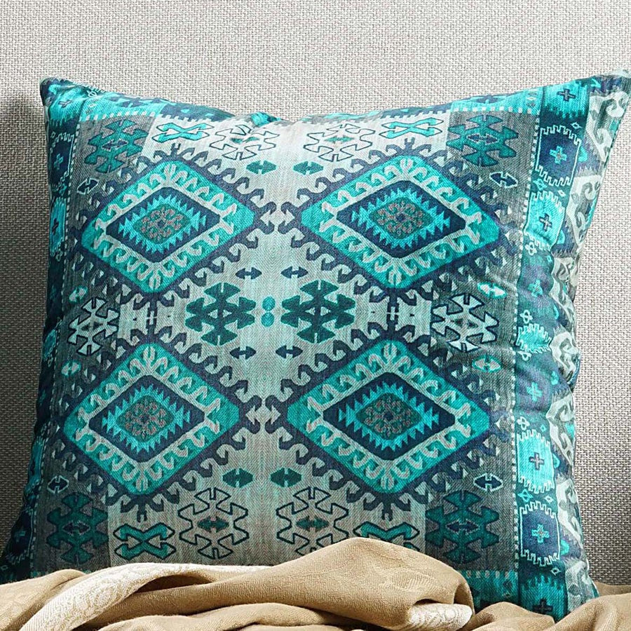 Digitally Printed Velvet Cushion Cover-5260