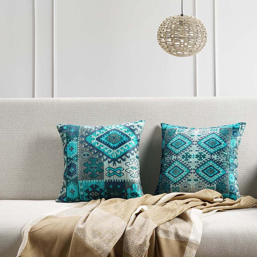 Digitally Printed Velvet Cushion Cover-5260