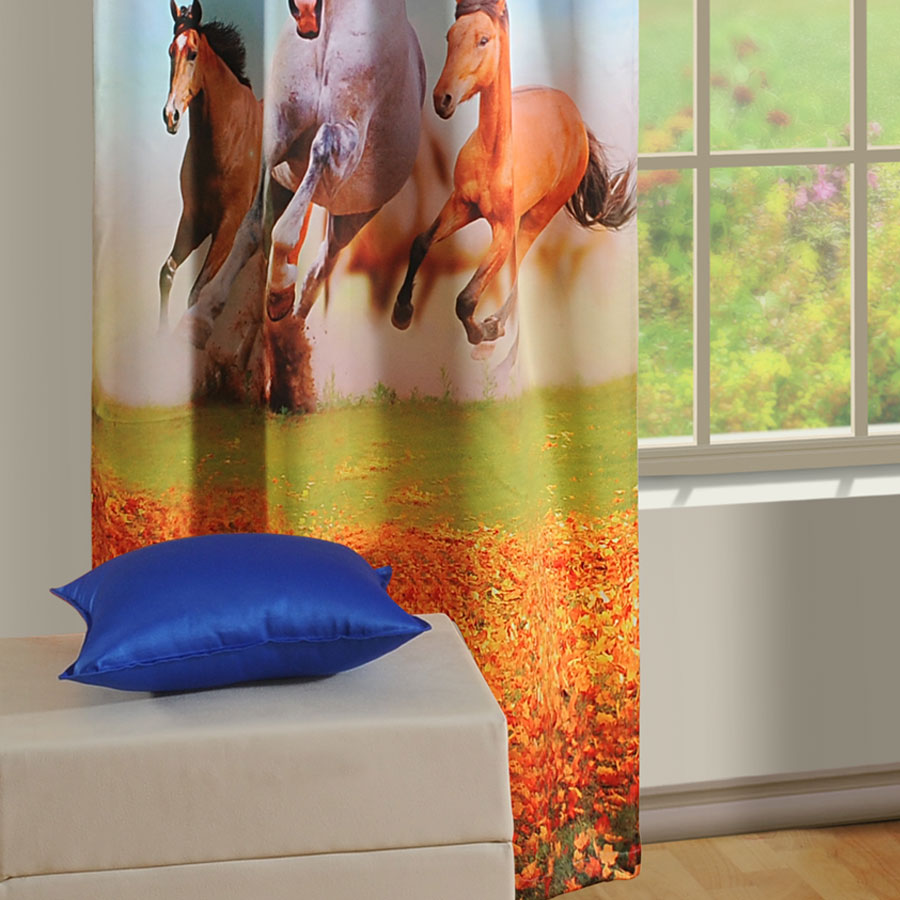 HORSES LOUNGE CURTAINS-1102