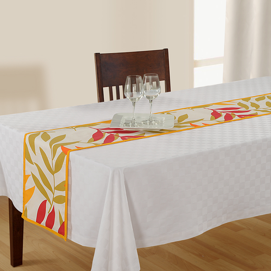 MAGICAL LEAVES TABLE RUNNER- RND- 5904