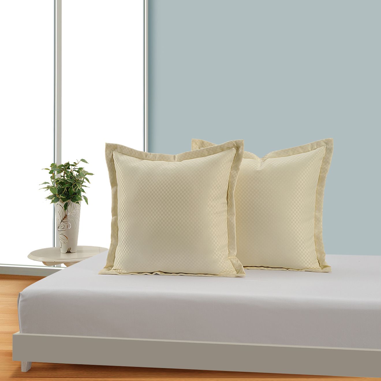 Cream Kairo Cushion Cover - 5407